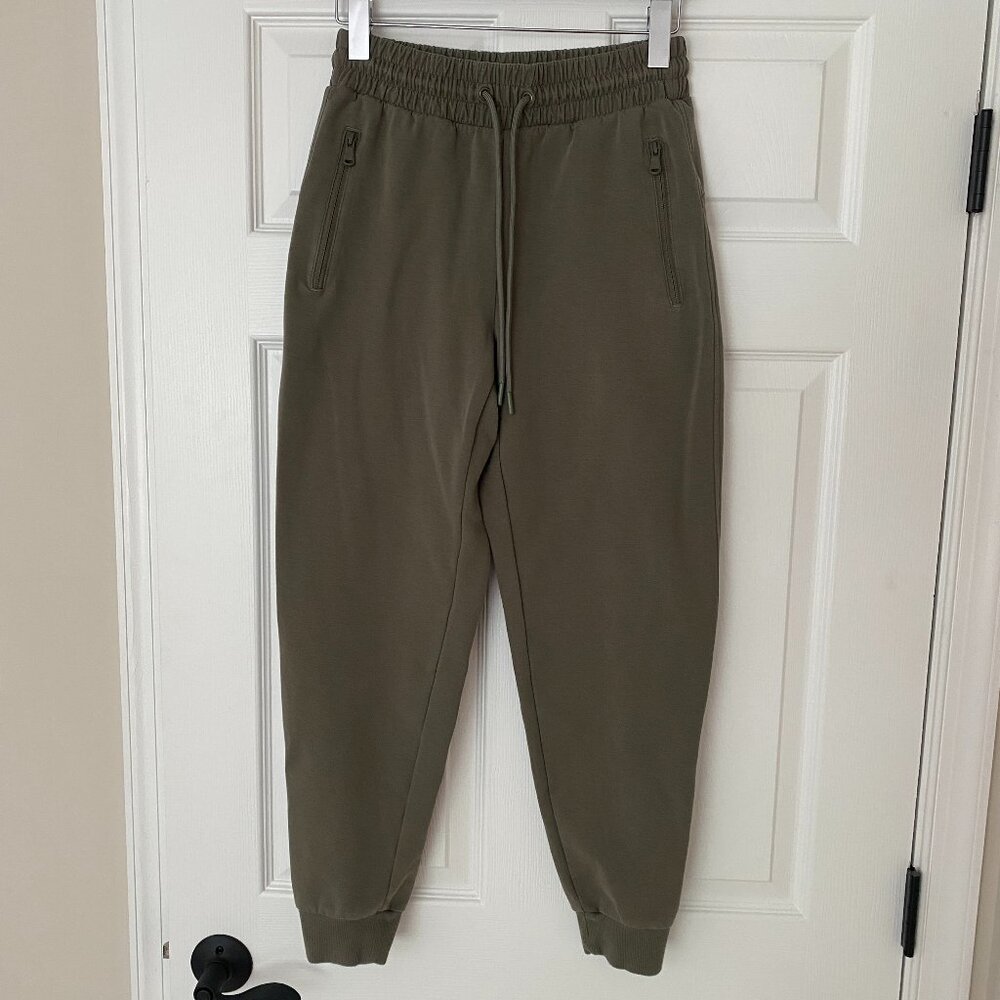 Old Navy High-Waisted Dynamic Fleece Jogger Sweatpants Size Small